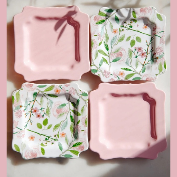 Sweet Laurel Floral Dessert Plates (set of 4) - Picture 1 of 3